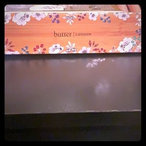 Butter London Natural Goddess pallatte